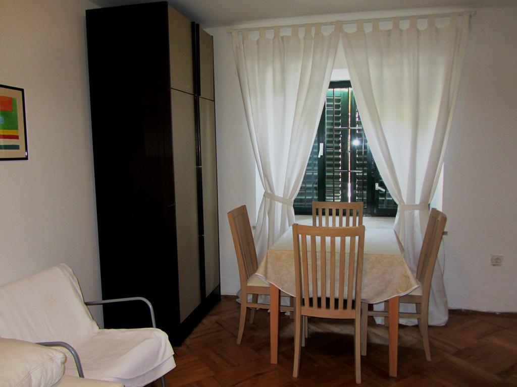 Holiday House Sara Οπατία Δωμάτιο φωτογραφία